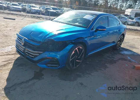 2023 Volkswagen Arteon 2.0T Sel Premium R-Line z USA, uszkodzony, nr VIN WVWTR7AN9PE002414